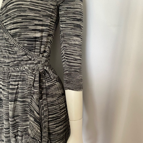 Fringed knitted dress - Picture 4 of 4